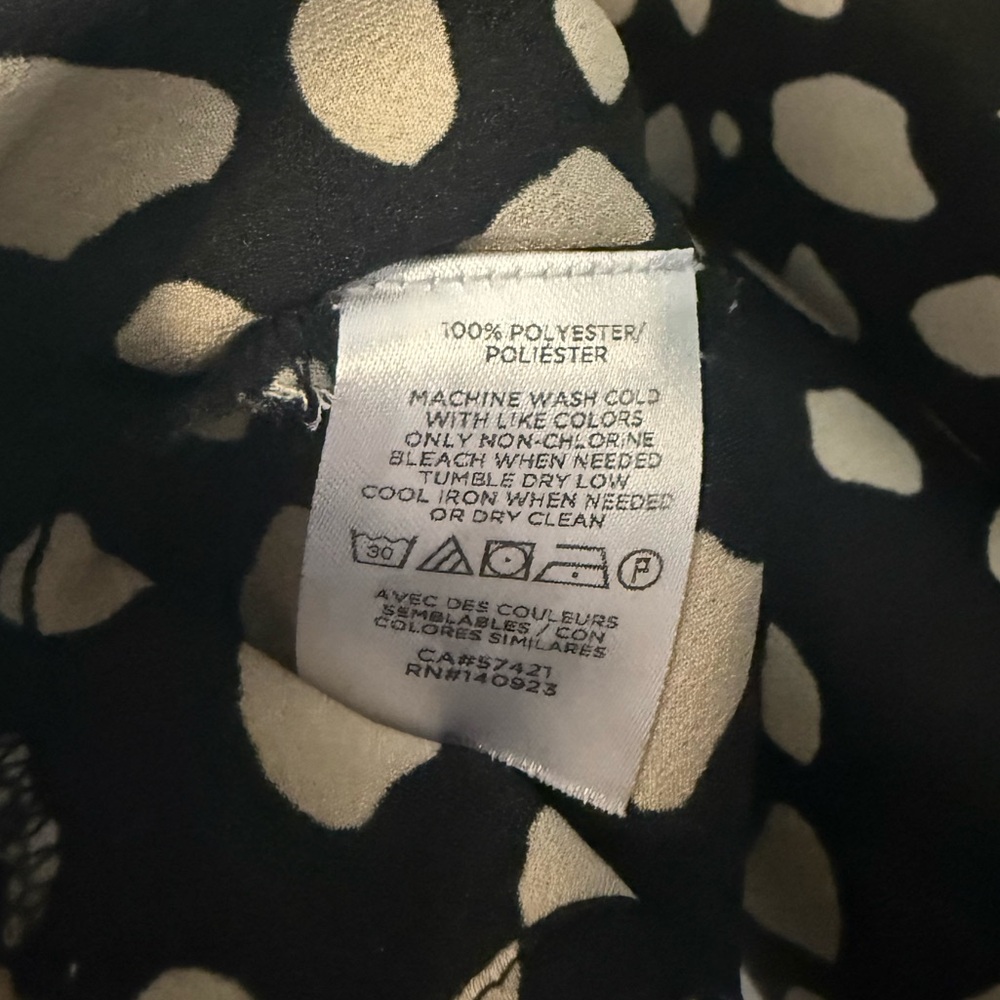 LOFT Size 20 Black & Tan Patterned Top 🖤 Cute Large Bow in Back - Picture 4 of 9